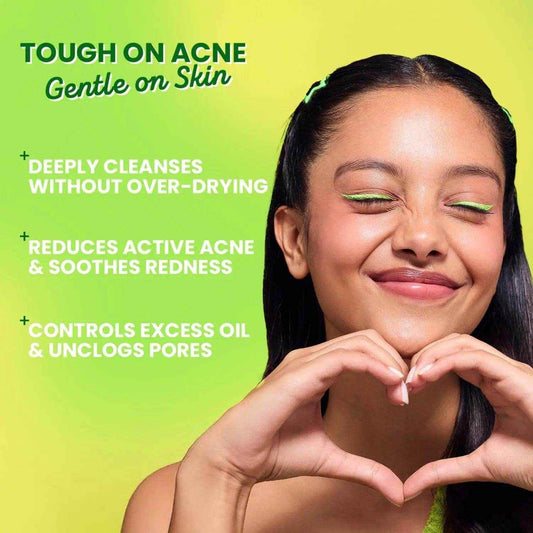 Dot & Key CICA Face Wash – 100ml | 2% Salicylic Acid + Zinc | Acne Control Cleanser for Oily, Sensitive Skin | Sulphate-Free | For Men & Women