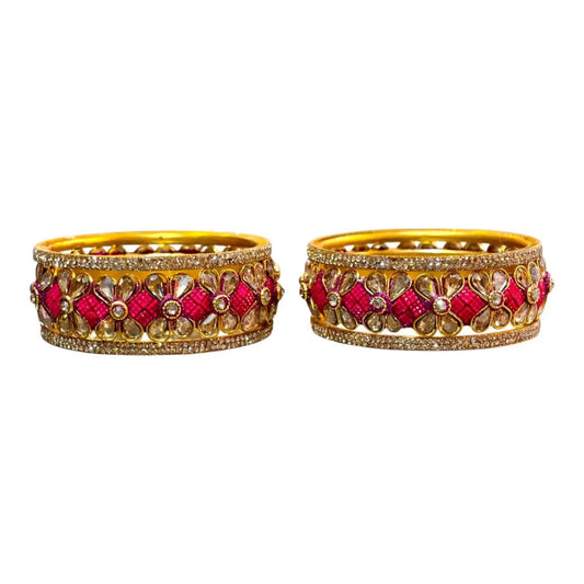 Exquisite Green Designer Bangles with Stonework – Elegant Floral Design for Special Occasions