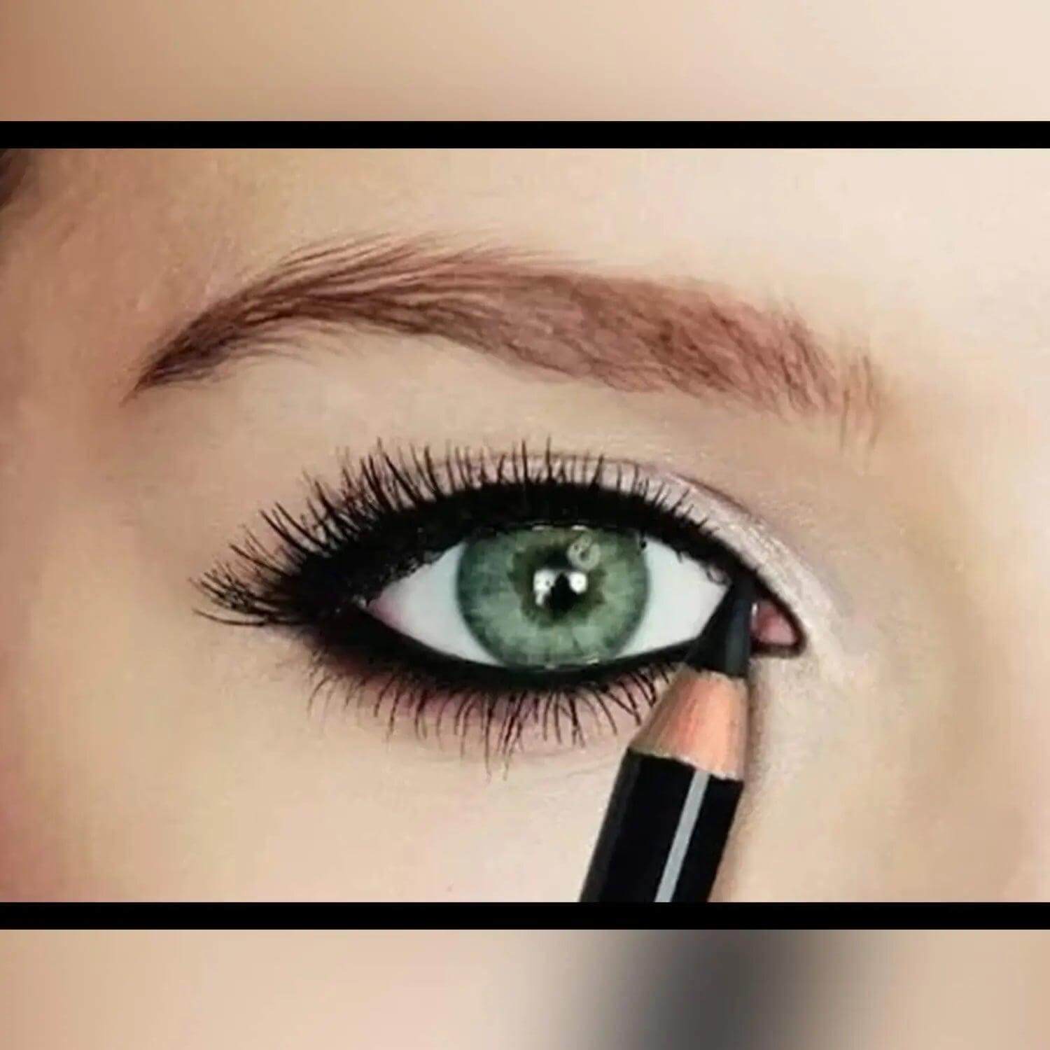 Revlon Kohl Kajal Eye Liner Pencil with Sharpener, Black, 1.14g - Gehnasale